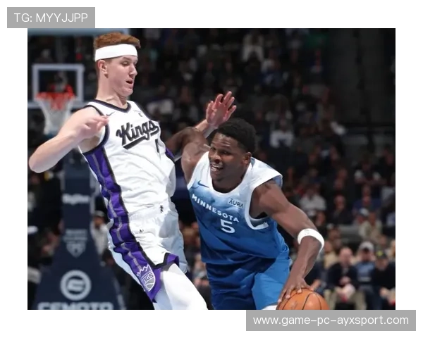 国王后场冲刺练习，福克斯助攻视野扩展