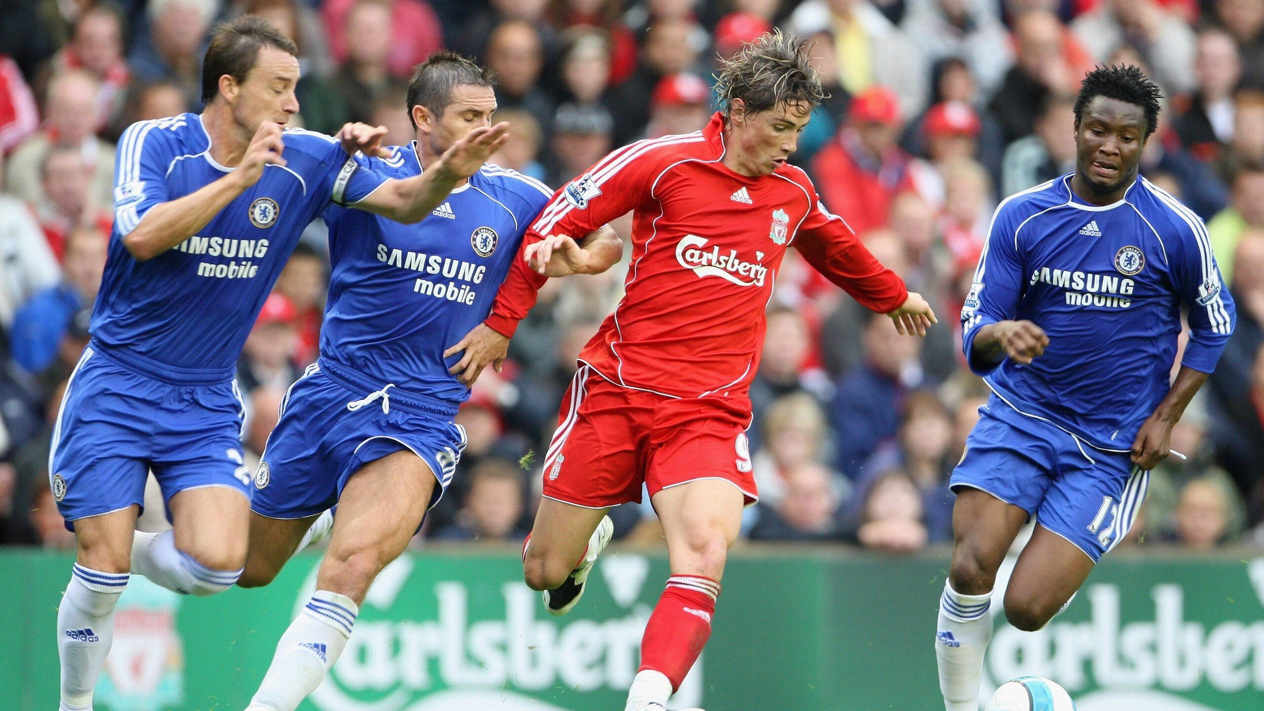 2022季后赛：库里连续三场投中10+三分，成为历史上最“狂”的远投王！